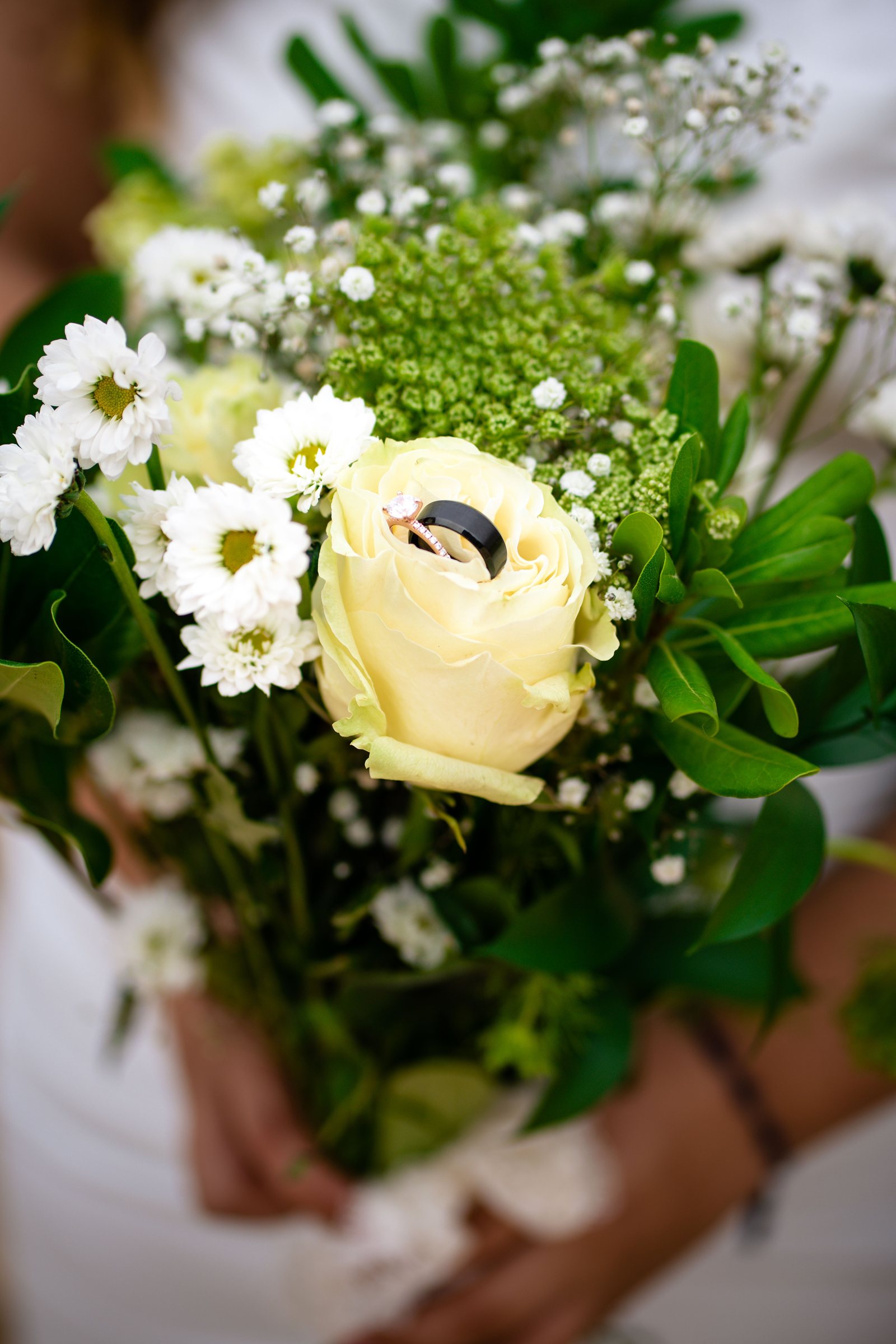 Elegant white and green wedding bouquet